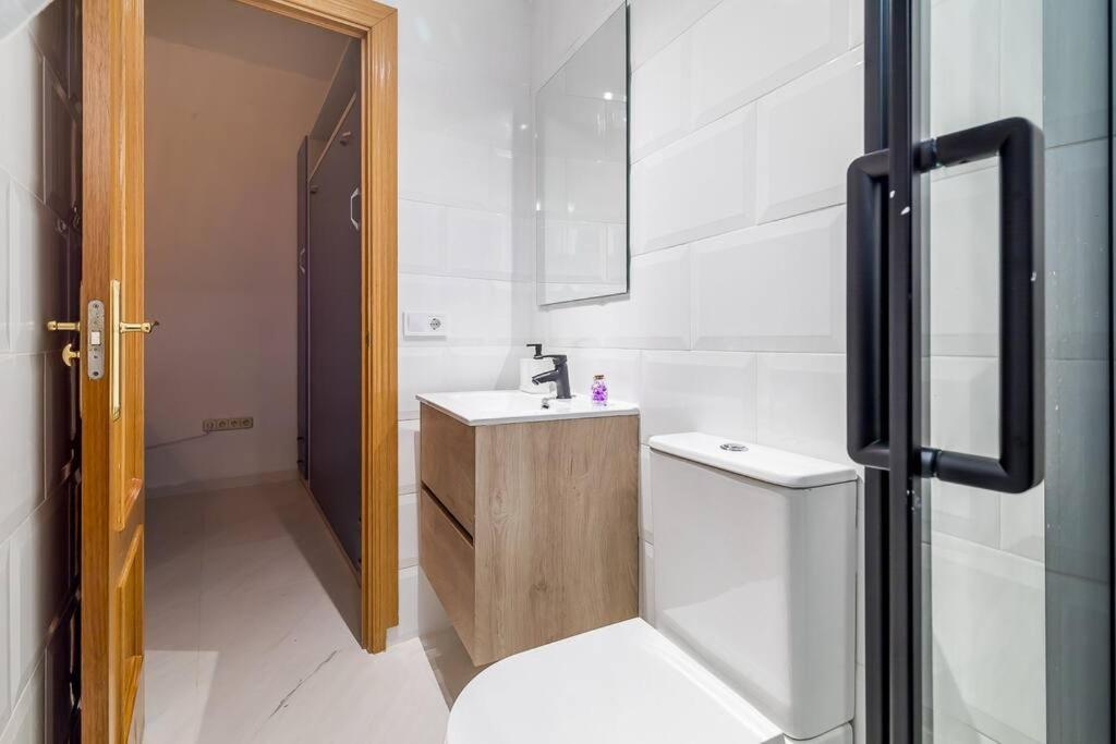 Estudio Acogedor En Zona Norte Madrid Eksteriør bilde