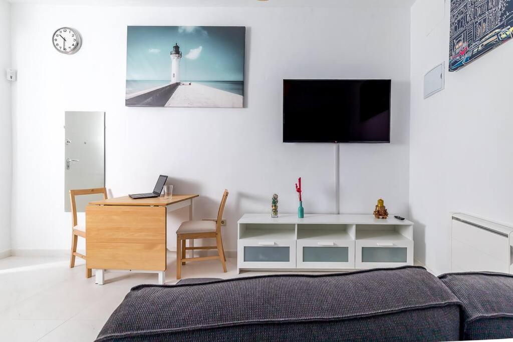 Estudio Acogedor En Zona Norte Madrid Eksteriør bilde